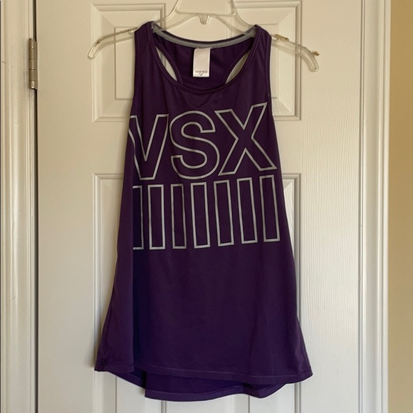 Workout tank - Picture 1 of 3